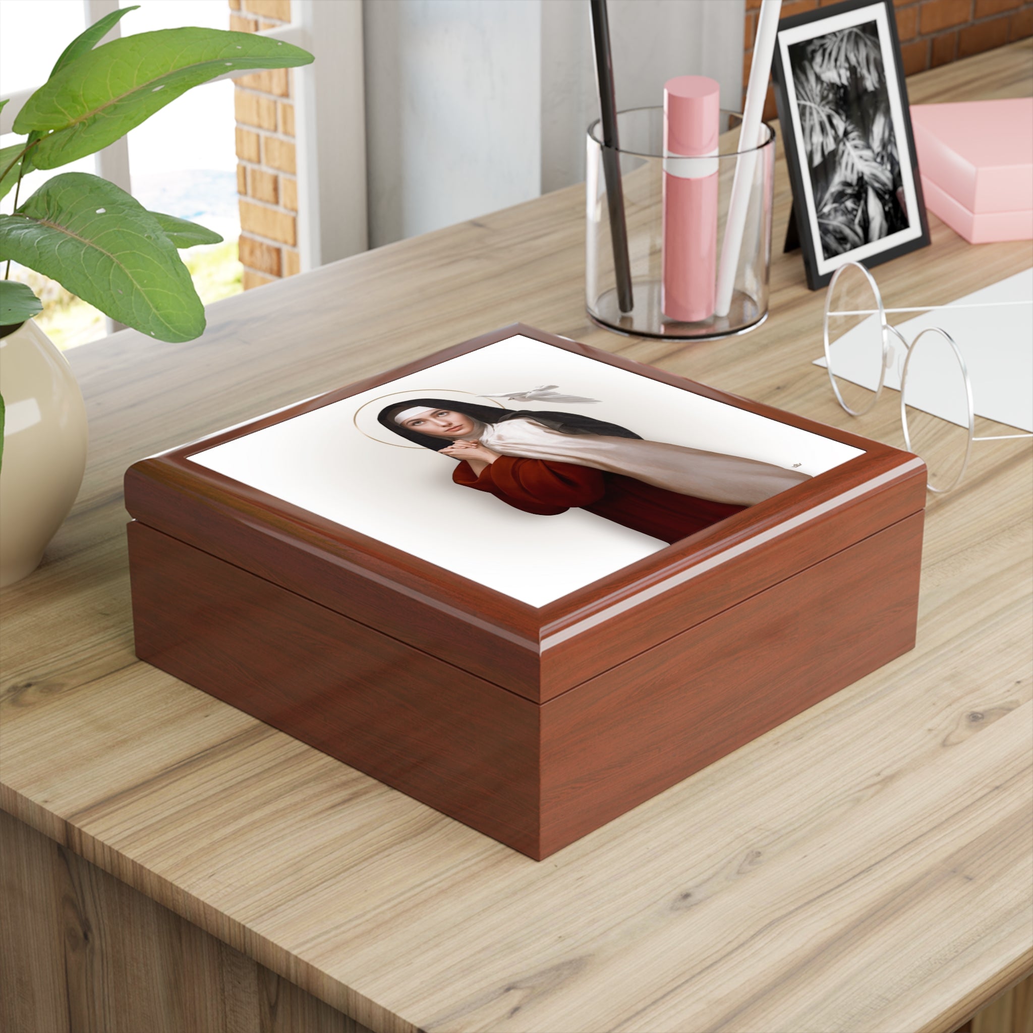 St. Teresa of Avila Keepsake Box - VENXARA®